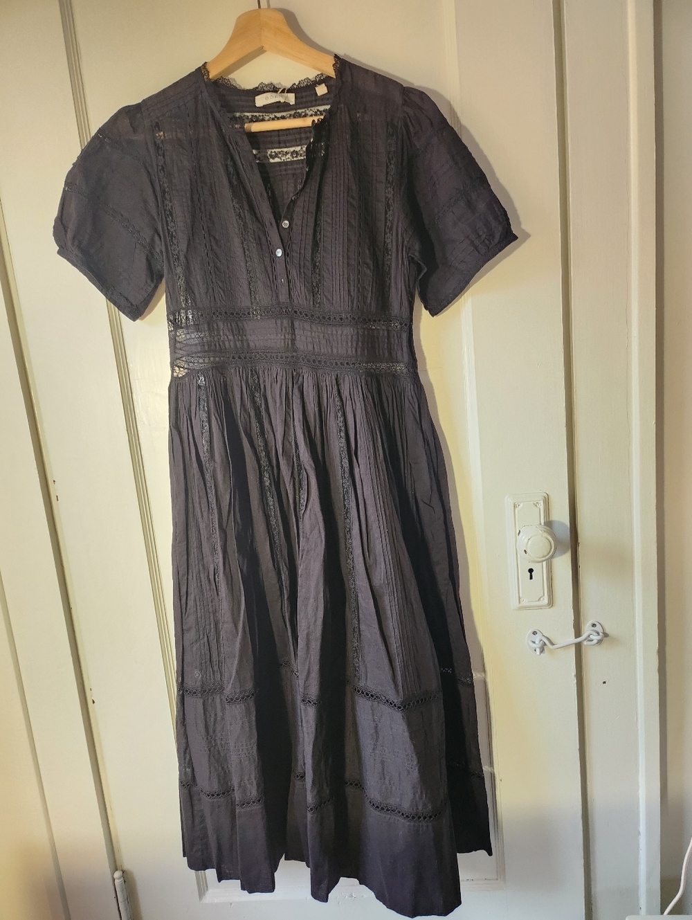 Doen Violet Black Midi Dress - Picture 6 of 12